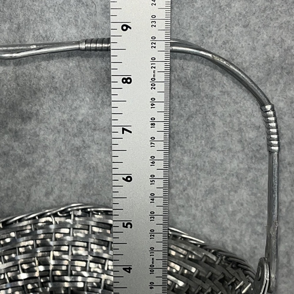 VTG Silver Tone Metal Woven Wire Basket With Fold Down Handle Decor Centerpiece - Picture 12 of 14
